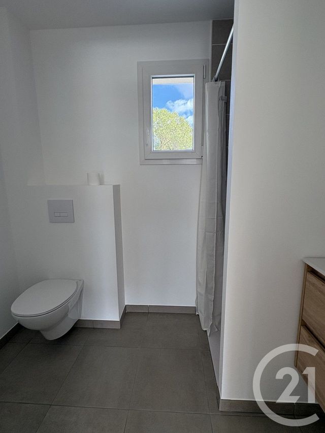 maison à louer - 4 pièces - 104.68 m2 - LOUVERNE - 53 - PAYS-DE-LOIRE - Century 21 Dréano Immobilier