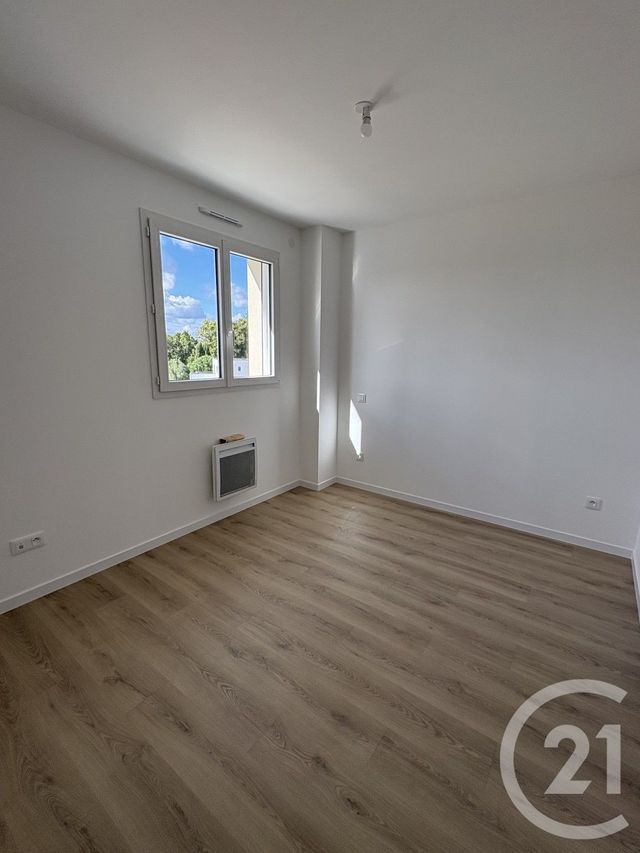 maison à louer - 4 pièces - 104.68 m2 - LOUVERNE - 53 - PAYS-DE-LOIRE - Century 21 Dréano Immobilier