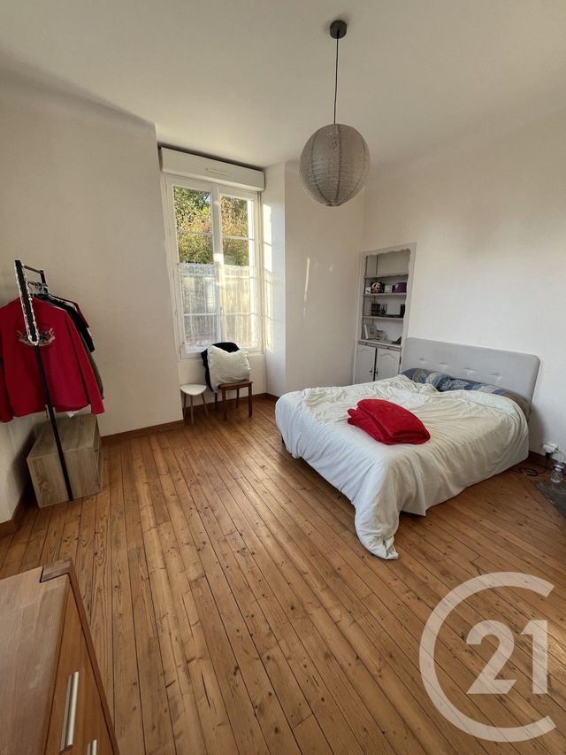 Appartement T3 à louer - 3 pièces - 73.16 m2 - CRAON - 53 - PAYS-DE-LOIRE - Century 21 Dréano Immobilier