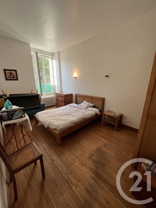 Appartement T3 à louer - 3 pièces - 73.16 m2 - CRAON - 53 - PAYS-DE-LOIRE - Century 21 Dréano Immobilier