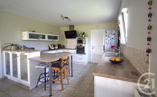 maison à louer - 7 pièces - 114.0 m2 - ST BERTHEVIN - 53 - PAYS-DE-LOIRE - Century 21 Dréano Immobilier