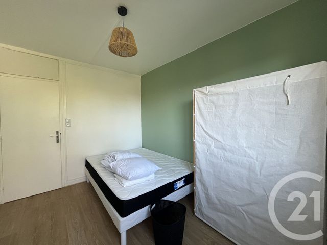 Appartement Chambre à louer - 4 pièces - 63.97 m2 - LAVAL - 53 - PAYS-DE-LOIRE - Century 21 Dréano Immobilier