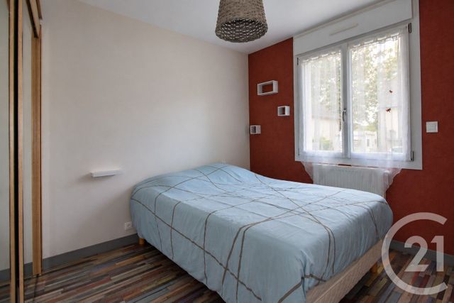 maison à vendre - 5 pièces - 110.0 m2 - BONCHAMP LES LAVAL - 53 - PAYS-DE-LOIRE - Century 21 Dréano Immobilier
