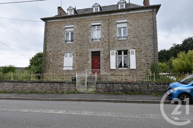 Afficher la photo en grand maison à vendre - 7 pièces - 132.0 m2 - LA BAZOUGE DES ALLEUX - 53 - PAYS-DE-LOIRE - Century 21 Dréano Immobilier