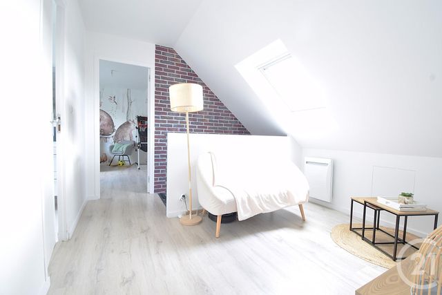 maison à vendre - 6 pièces - 153.0 m2 - ENTRAMMES - 53 - PAYS-DE-LOIRE - Century 21 Dréano Immobilier