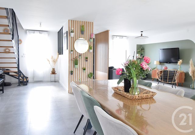 maison à vendre - 6 pièces - 153.0 m2 - ENTRAMMES - 53 - PAYS-DE-LOIRE - Century 21 Dréano Immobilier