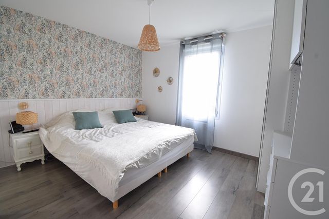 maison à vendre - 6 pièces - 153.0 m2 - ENTRAMMES - 53 - PAYS-DE-LOIRE - Century 21 Dréano Immobilier