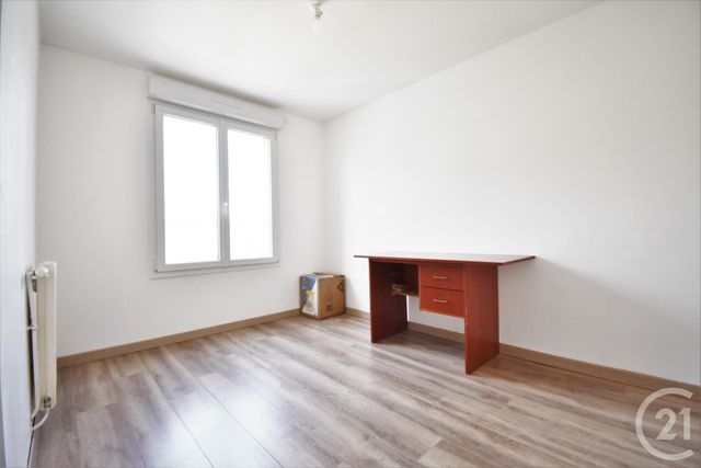 Afficher la photo en grand maison à vendre - 5 pièces - 88.5 m2 - CHATEAU GONTIER - 53 - PAYS-DE-LOIRE - Century 21 Dréano Immobilier