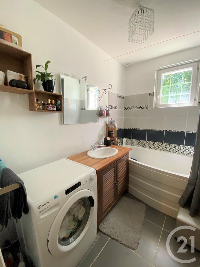 maison à vendre - 5 pièces - 88.0 m2 - LE GENEST ST ISLE - 53 - PAYS-DE-LOIRE - Century 21 Dréano Immobilier maison à vendre - 5 pièces - 88.0 m2 - LE GENEST ST ISLE - 53 - PAYS-DE-LOIRE - Century 21 Dréano Immobilier