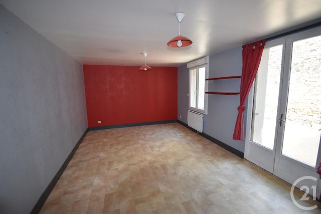 Afficher la photo en grand maison à vendre - 8 pièces - 140.0 m2 - VAIGES - 53 - PAYS-DE-LOIRE - Century 21 Dréano Immobilier