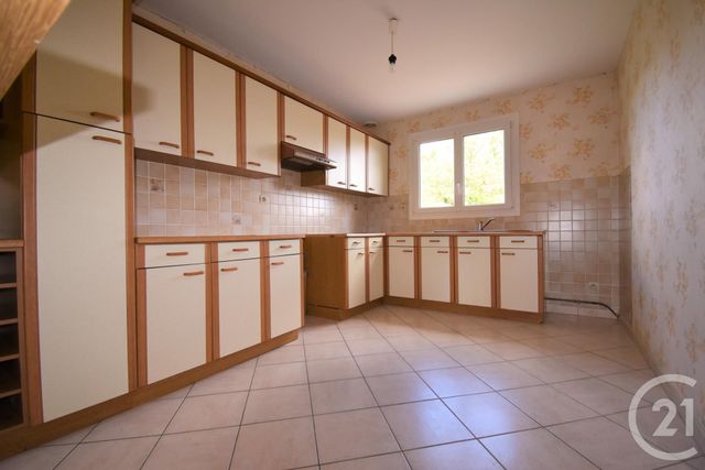 maison à vendre - 5 pièces - 72.0 m2 - ENTRAMMES - 53 - PAYS-DE-LOIRE - Century 21 Dréano Immobilier maison à vendre - 5 pièces - 72.0 m2 - ENTRAMMES - 53 - PAYS-DE-LOIRE - Century 21 Dréano Immobilier