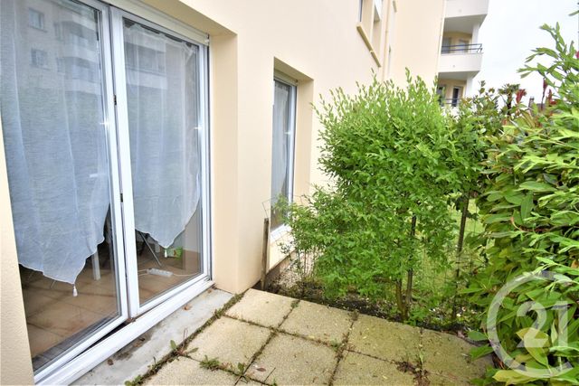 Appartement F2 à louer - 2 pièces - 43.0 m2 - LAVAL - 53 - PAYS-DE-LOIRE - Century 21 Dréano Immobilier Appartement F2 à louer - 2 pièces - 43.0 m2 - LAVAL - 53 - PAYS-DE-LOIRE - Century 21 Dréano Immobilier