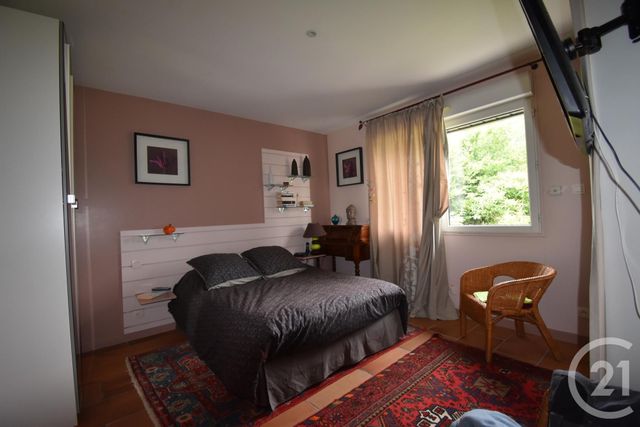 Afficher la photo en grand maison à vendre - 9 pièces - 224.0 m2 - QUELAINES ST GAULT - 53 - PAYS-DE-LOIRE - Century 21 Dréano Immobilier