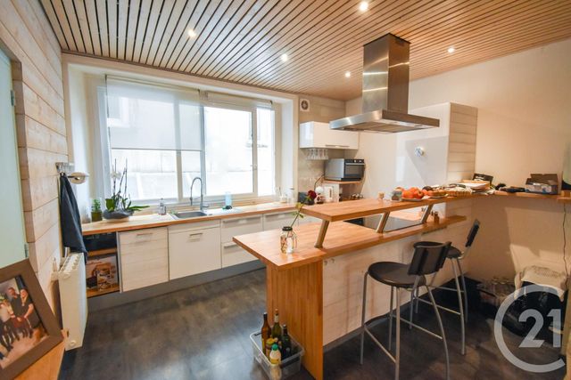 Appartement T3 à vendre - 3 pièces - 84.54 m2 - LAVAL - 53 - PAYS-DE-LOIRE - Century 21 Dréano Immobilier Appartement T3 à vendre - 3 pièces - 84.54 m2 - LAVAL - 53 - PAYS-DE-LOIRE - Century 21 Dréano Immobilier
