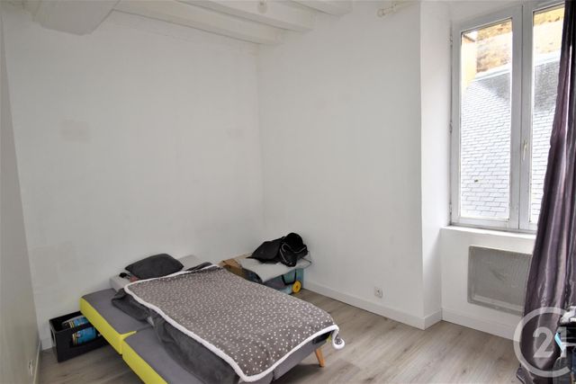 Afficher la photo en grand Appartement T3 à louer - 4 pièces - 72.98 m2 - MESLAY DU MAINE - 53 - PAYS-DE-LOIRE - Century 21 Dréano Immobilier