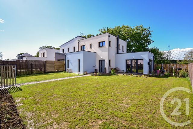 Afficher la photo en grand maison à vendre - 5 pièces - 122.0 m2 - LAVAL - 53 - PAYS-DE-LOIRE - Century 21 Dréano Immobilier