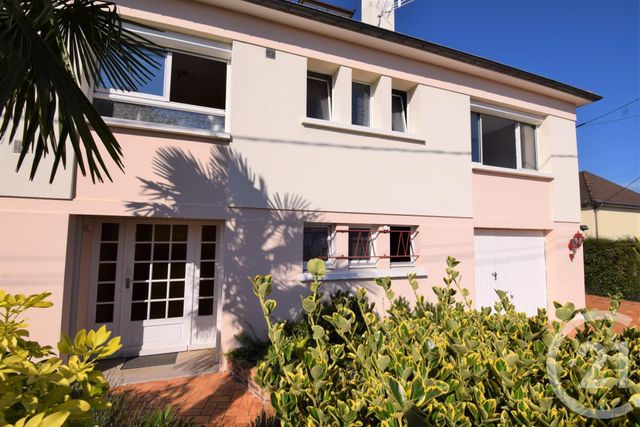 Maison à vendre L HUISSERIE