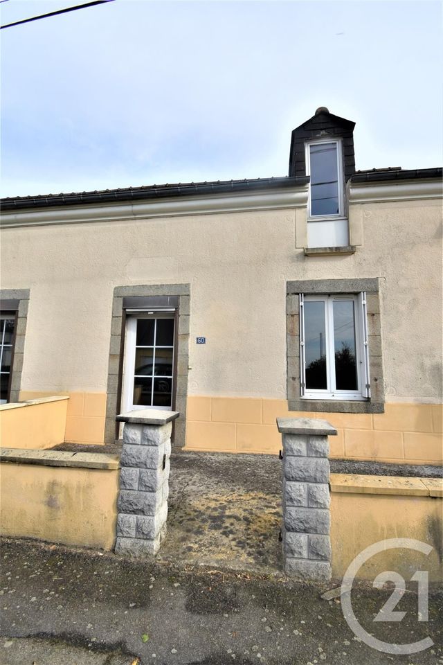 Maison à louer ST POIX