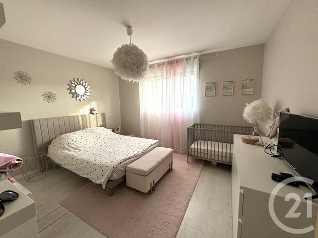 maison à vendre - 6 pièces - 180.0 m2 - LAVAL - 53 - PAYS-DE-LOIRE - Century 21 Dréano Immobilier