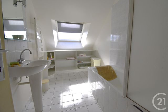 maison à vendre - 7 pièces - 175.42 m2 - RETIERS - 35 - BRETAGNE - Century 21 Dréano Immobilier