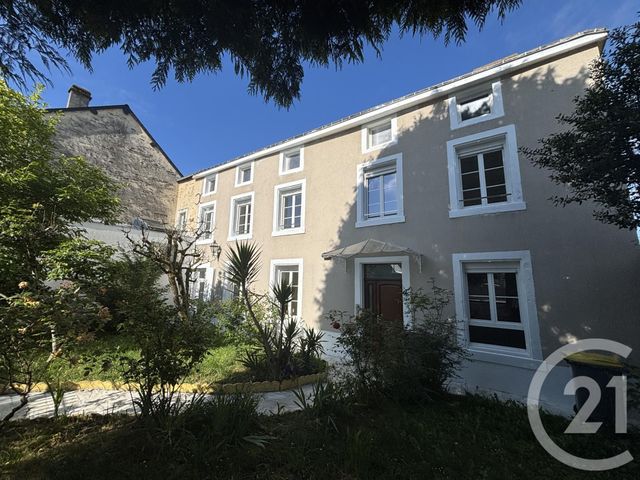 Appartement T3 à vendre - 3 pièces - 60.0 m2 - COSSE LE VIVIEN - 53 - PAYS-DE-LOIRE - Century 21 Dréano Immobilier