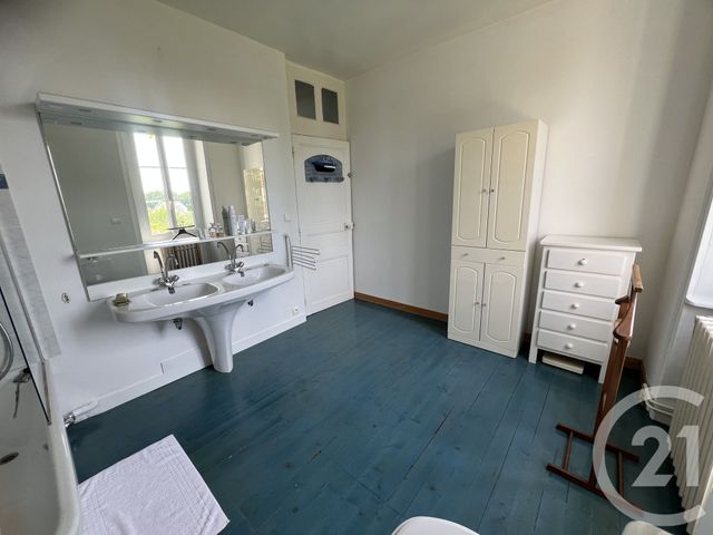 maison à vendre - 6 pièces - 144.0 m2 - LE PERTRE - 35 - BRETAGNE - Century 21 Dréano Immobilier