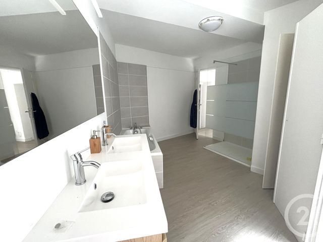 maison à vendre - 5 pièces - 94.0 m2 - LAVAL - 53 - PAYS-DE-LOIRE - Century 21 Dréano Immobilier