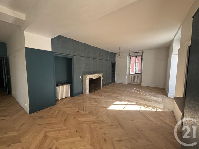 Afficher la photo en grand maison à vendre - 8 pièces - 347.44 m2 - COSSE LE VIVIEN - 53 - PAYS-DE-LOIRE - Century 21 Dréano Immobilier