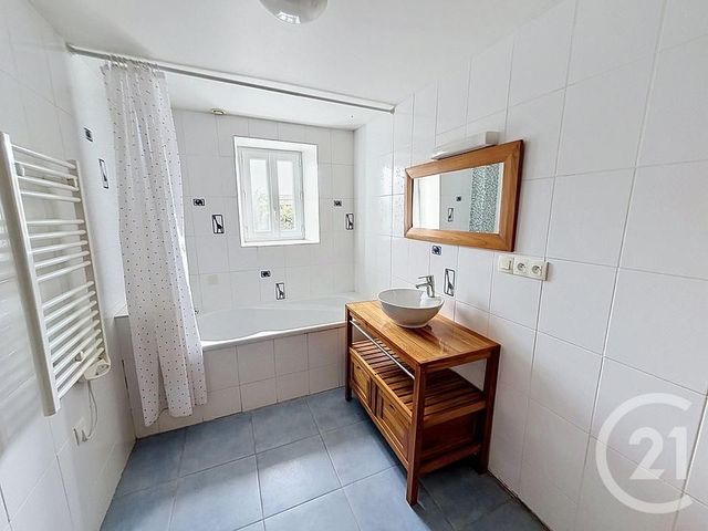 maison à vendre - 9 pièces - 198.0 m2 - QUELAINES ST GAULT - 53 - PAYS-DE-LOIRE - Century 21 Dréano Immobilier