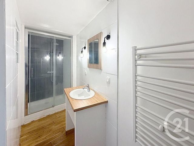 maison à vendre - 9 pièces - 198.0 m2 - QUELAINES ST GAULT - 53 - PAYS-DE-LOIRE - Century 21 Dréano Immobilier
