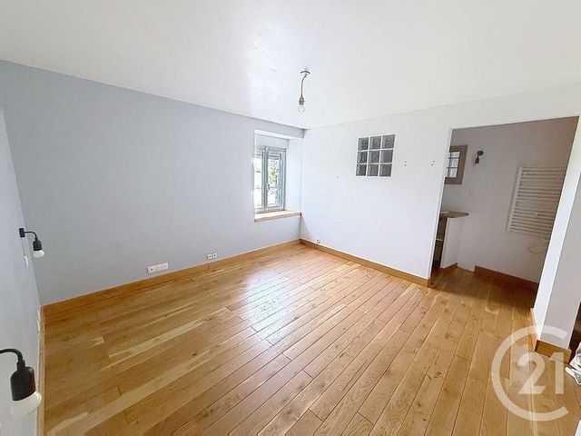 maison à vendre - 9 pièces - 198.0 m2 - QUELAINES ST GAULT - 53 - PAYS-DE-LOIRE - Century 21 Dréano Immobilier